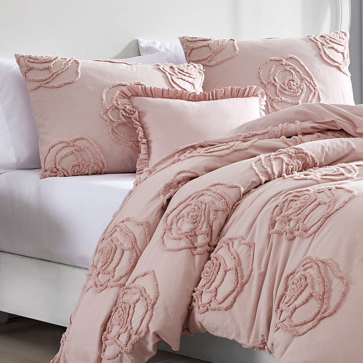 Betsey Johnson Rambling Rose Pink Twin - Dorm Room Essentials