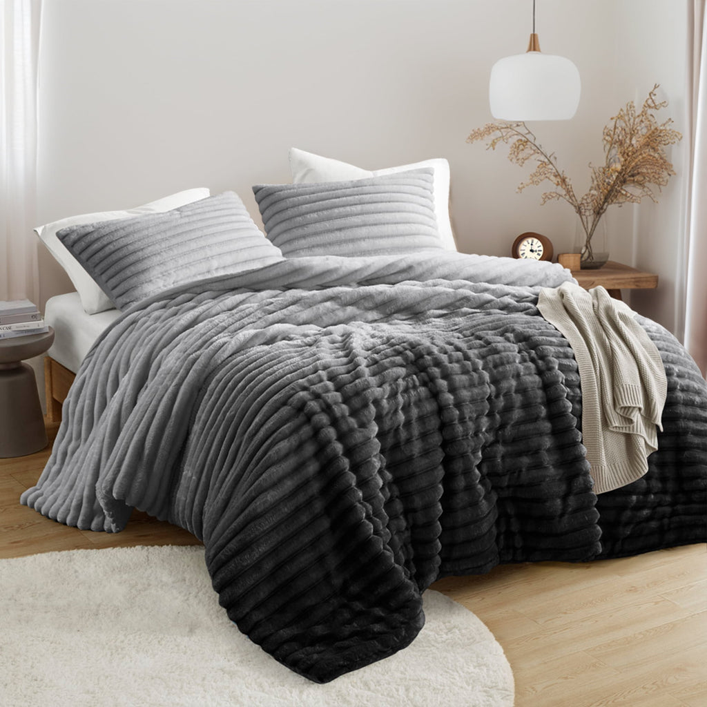 King/Cal King Fluffy Ribbed Plush - Comforter Set