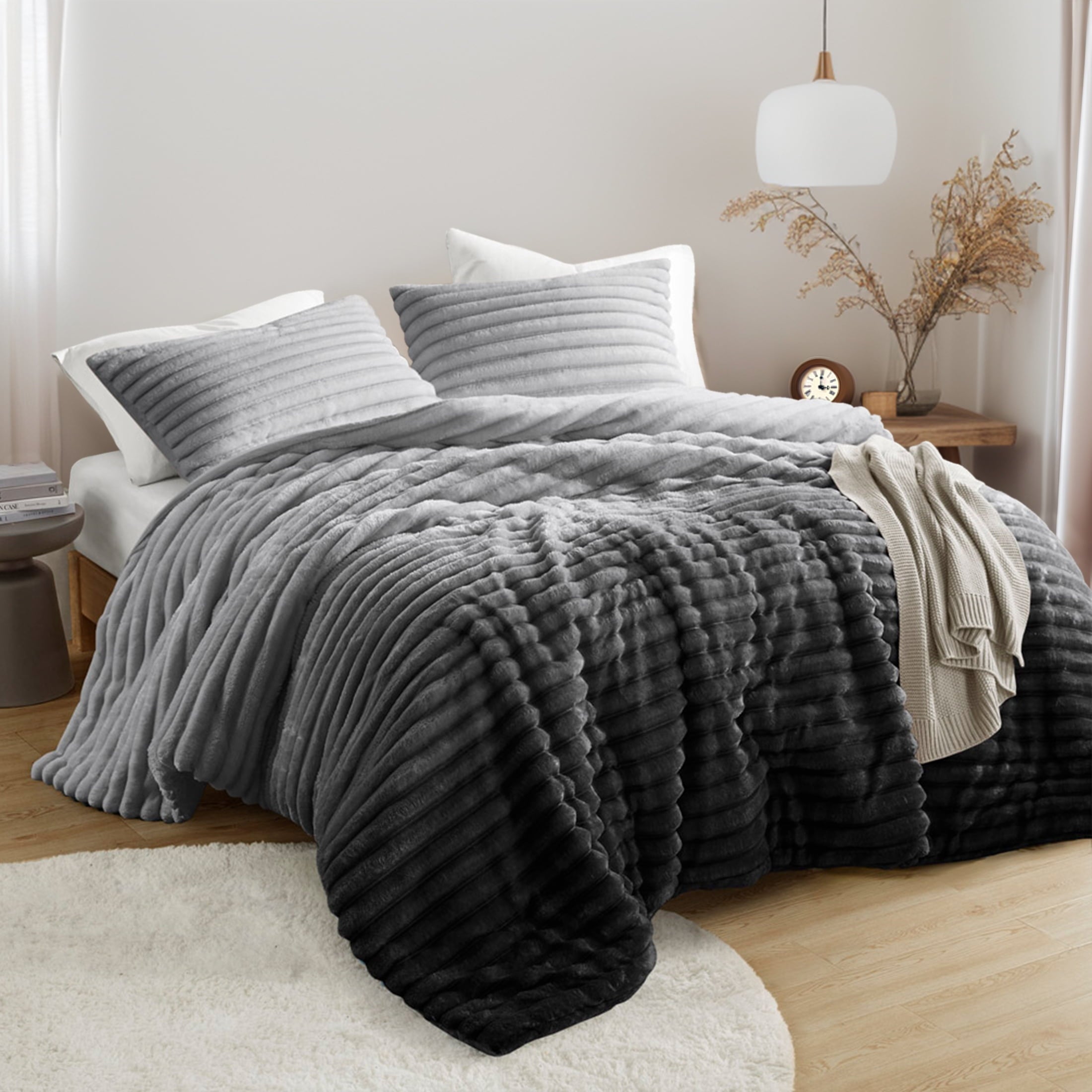 King/Cal King Fluffy Ribbed Plush - Comforter Set
