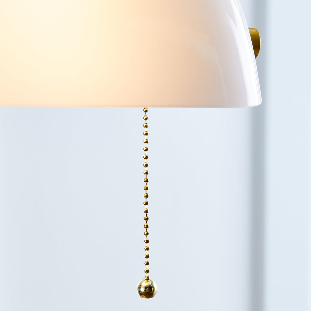 19" Gold/White Modern Glass Banker Desk - Modern Table Lamp